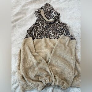 Lovely Melody Cheetah Sweatshirt